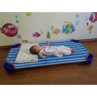 Giường lưới mầm non chống mồ hôi