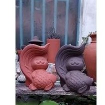 Chậu thú đất nung - chậu mèo ôm cá