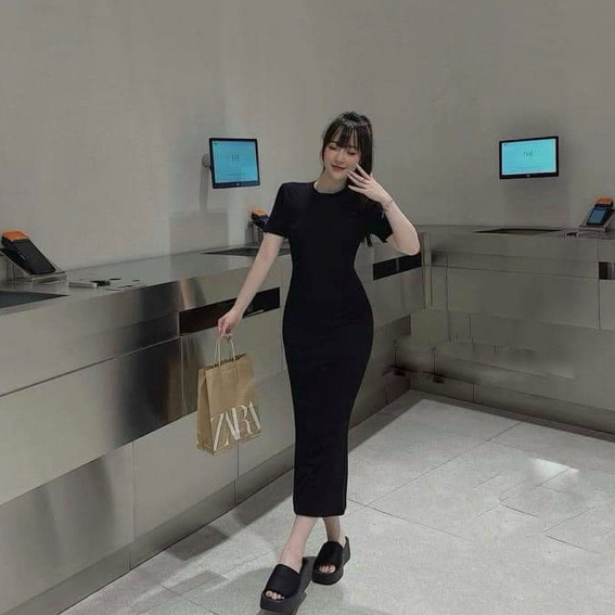 ❤️ Đầm midi body đen tay ngắn ❤️