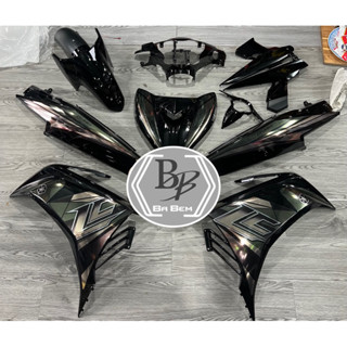 Dàn áo đen bóng ex135 dán tem sẵn