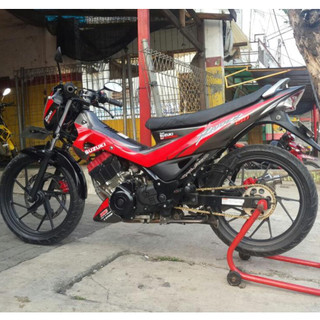 Tem Raider Xăng Cơ đỏ đen (C)