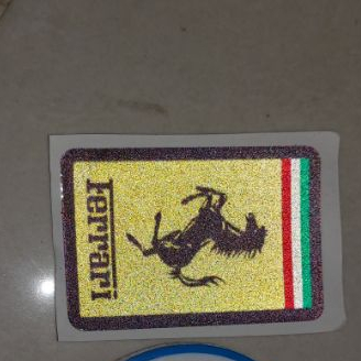 Tem nổi phản quang ferrari siêu đẹp.