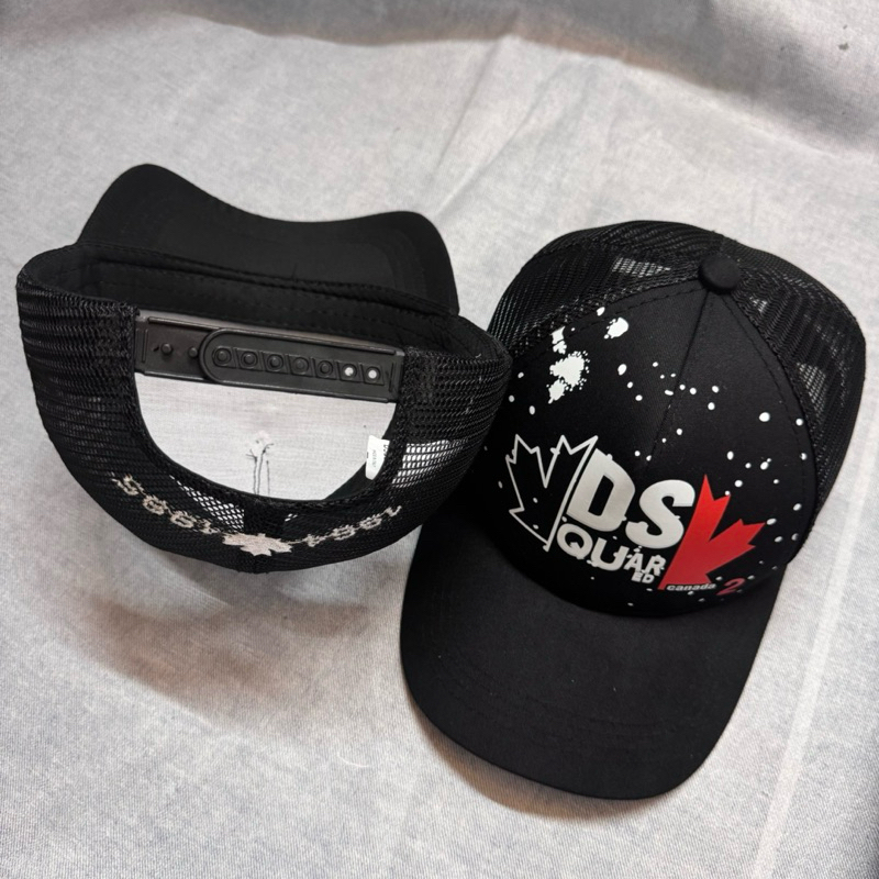 Mũ lưỡi trai, nón kết DSQ in nửa lá trắng đỏ phối lưới cao cấp