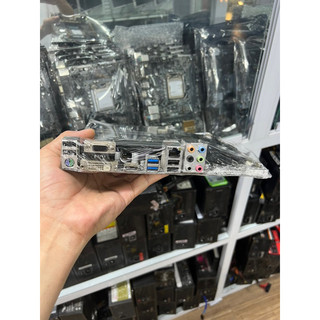 Main  B85 socket 1150 còn giga 4 khe ram đẹp như mới