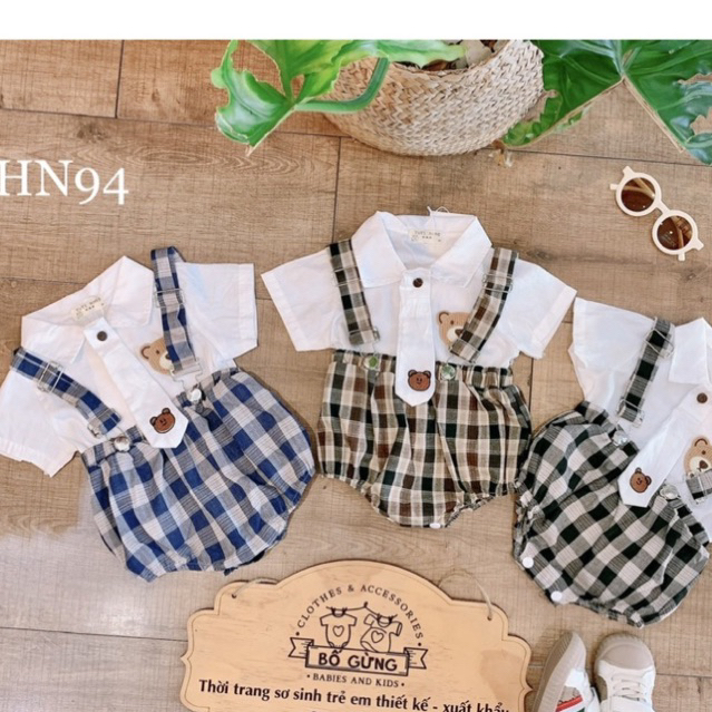 bộ áo sơ mi trắng kèm yếm