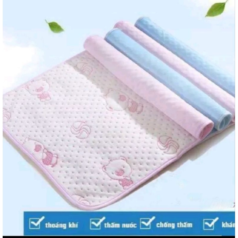 Miếng lót chống thấm 4 lớp.