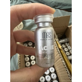 Serum giảm mụn cho da dầu
