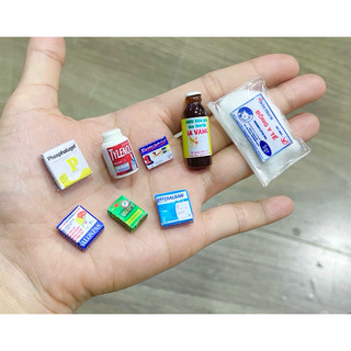 mô hình tủ thuôc y tế, sữa lon
