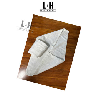 Khăn mặt khách sạn trắng 30 * 50 cm
