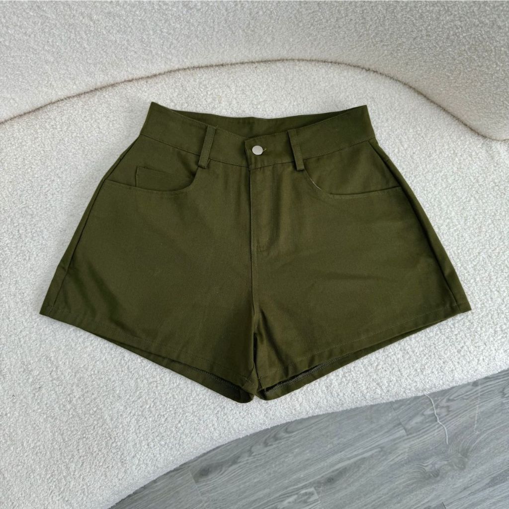 Quần Đùi Ống Rộng Bigsize Nữ,Quần Short Kaki Dáng Chữ A Trơn Lên Phom Tôn Dáng Q502 | BigBuy360 - bigbuy360.vn