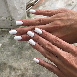 Sơn Đen Trắng Gulauri
