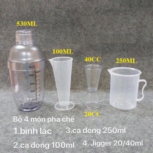 Bộ 4 món đồ pha chế - bình lắc nhựa