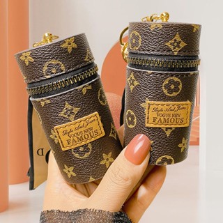 Móc khóa túi LV cao cấp tiện dụng, kiểu dáng thời trang siêu xinh,Túi có thể đựng son, vật dụng nhỏ đi du lịch