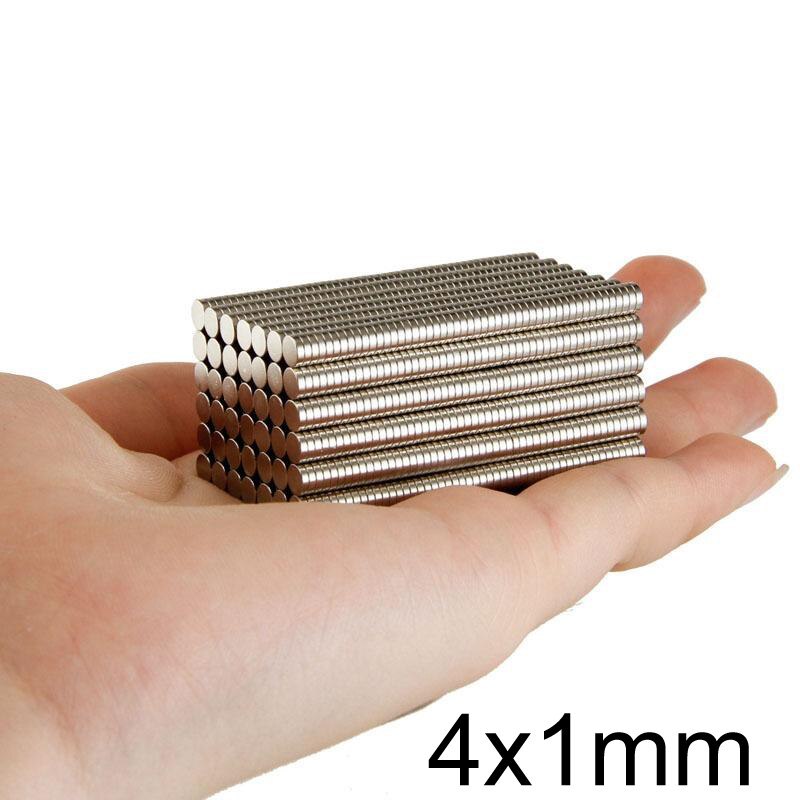 100 VIÊN NAM CHÂM ĐẤT HIẾM 4X1MM