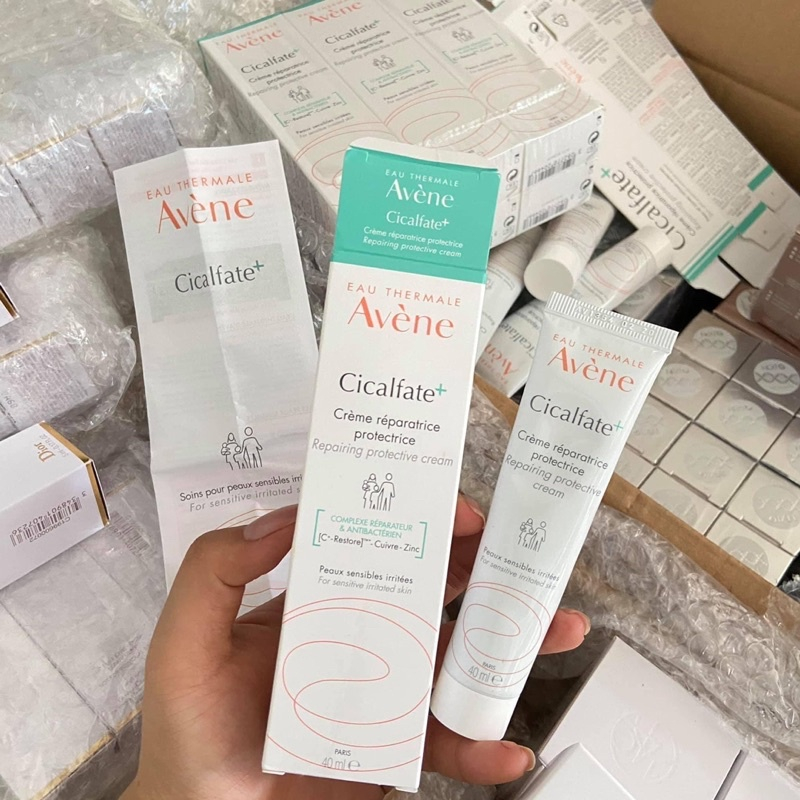Kem dưỡng Avene phục hồi, làm sẹo Avene Cicalfate Repair Cream 40ml
