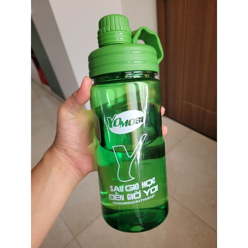Bình nước Yomost 1100ml