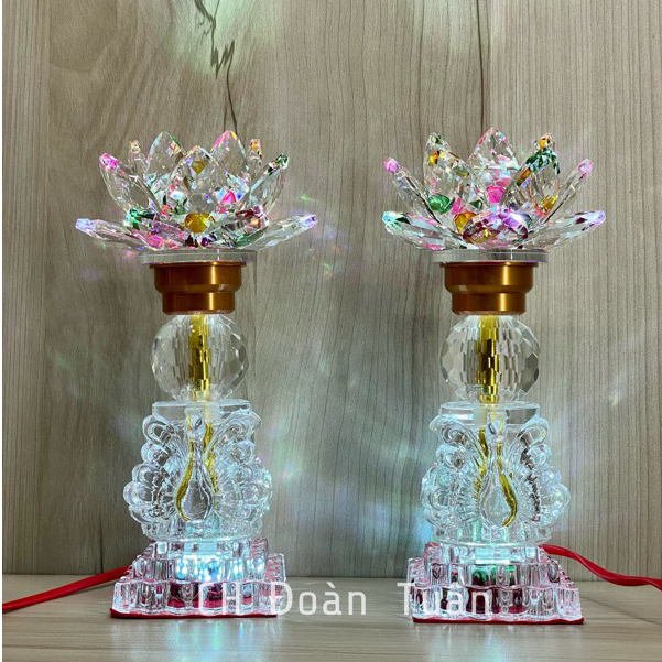 Cặp đèn thờ pha lê kiểu dáng thiên nga - Đèn thờ hoa sen đổi màu cao 24cm