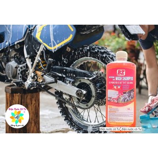 Nước rửa và dưỡng bóng xe cao cấp DoubleX (ko cần chạm khi rửa - thể tích 1 lít)