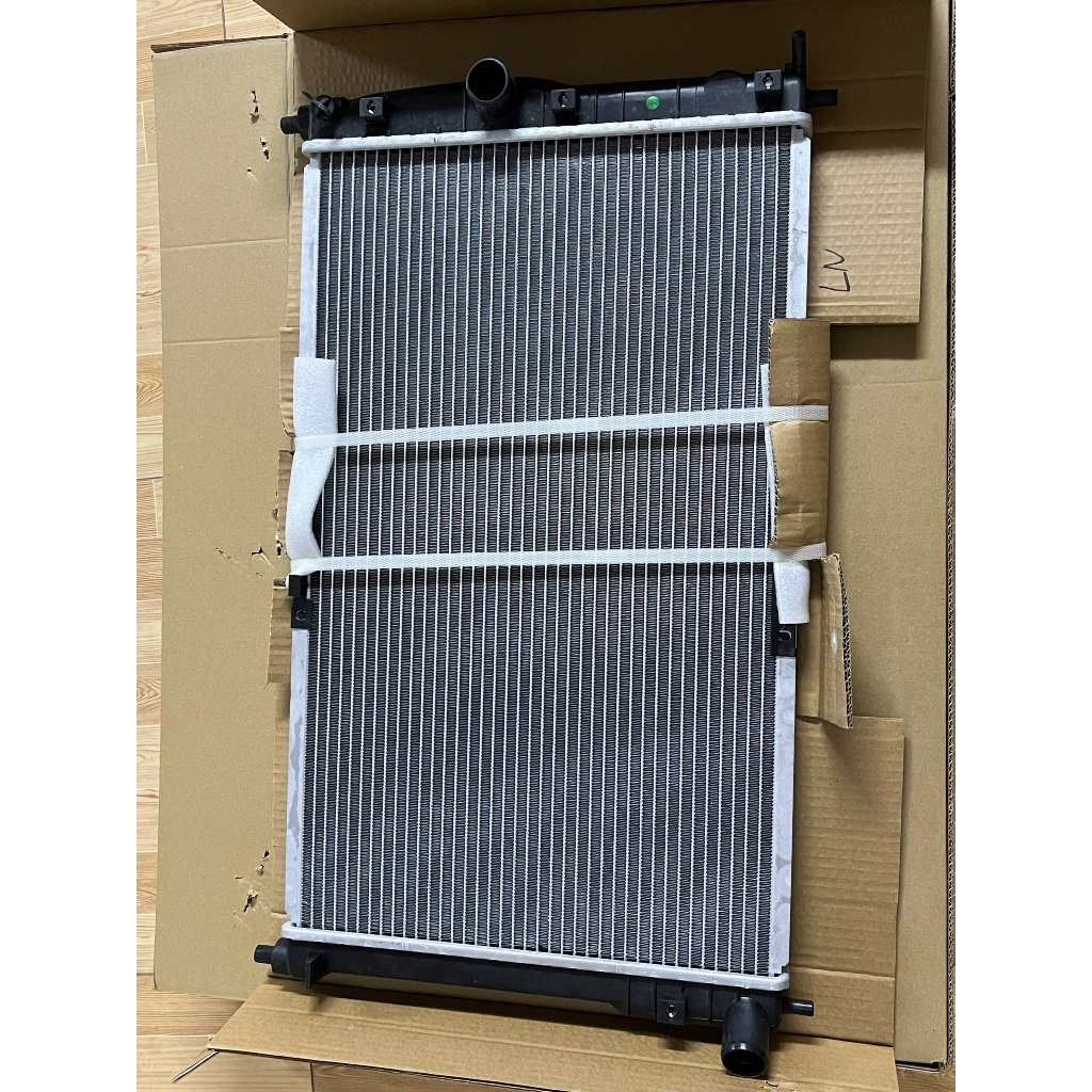 Két nước Lanos ( số sàn , oem )