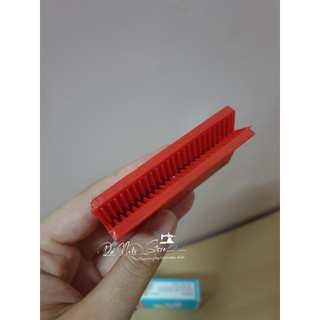 Dụng cụ mài (gọt) phấn may.