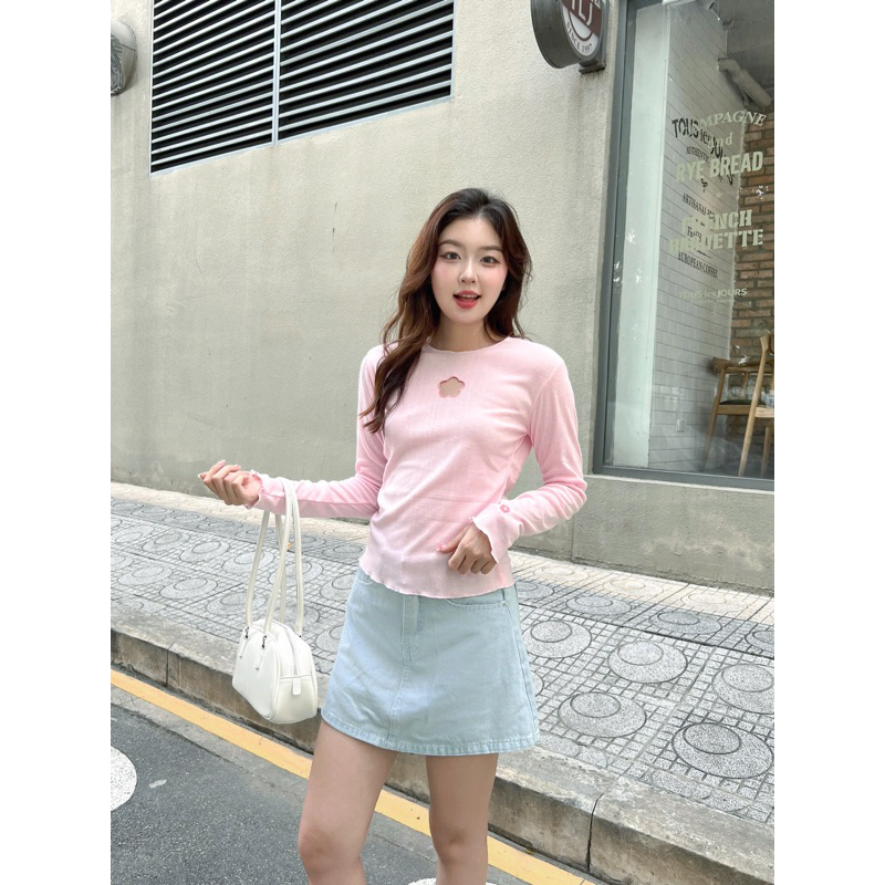 BUDDIES | Nancy Top | Áo Thun Kiểu Khoét Hoa Cá Tính | BigBuy360 - bigbuy360.vn