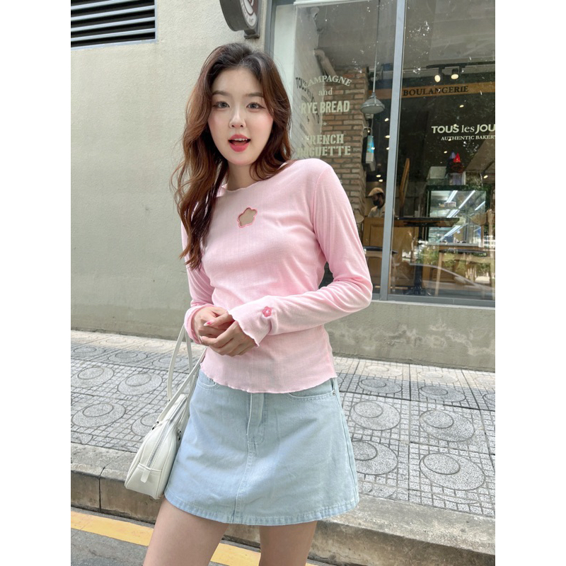 BUDDIES | Nancy Top | Áo Thun Kiểu Khoét Hoa Cá Tính | BigBuy360 - bigbuy360.vn