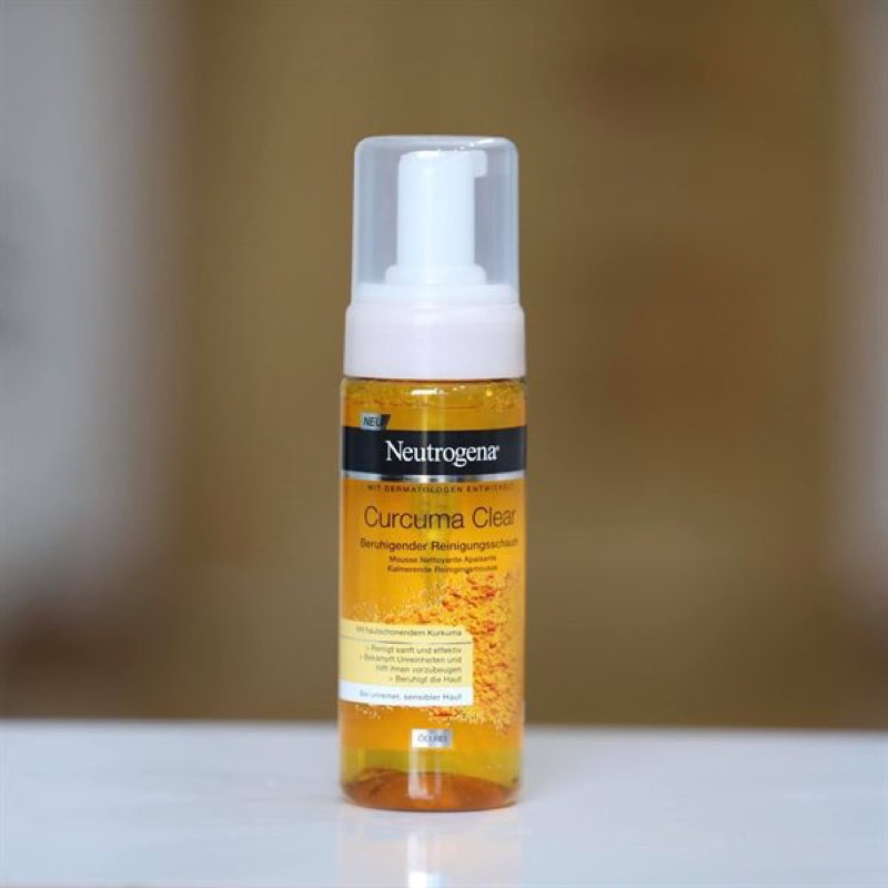 Sữa rửa mặt nghệ Neutrogena