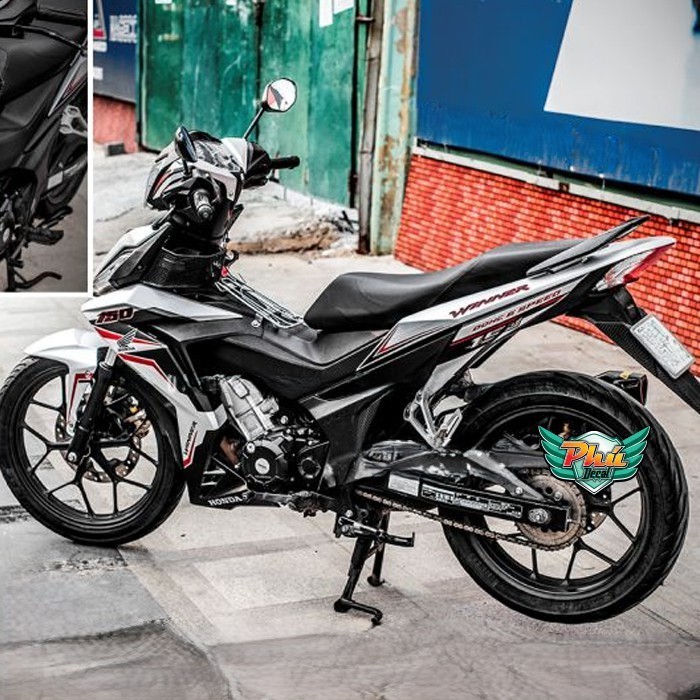 tem rời Winner trắng đen 1