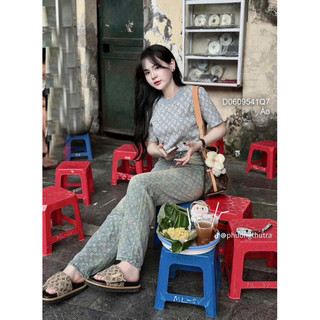 Áo len tay ngắn xanh mint họa tiết Eo-vì lai phối sọc màu