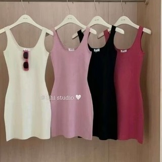 Váy len montoghi ôm body cổ vuông hàng QCL1