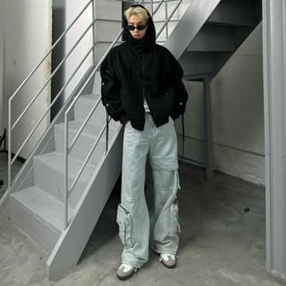  WHOSE POCKET CARGO JEANS - Quần jeans túi hộp form baggy logo kim loại 