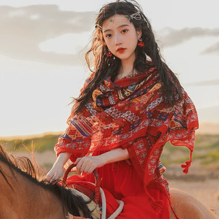Khăn voan boho thổ cẩm đi biển