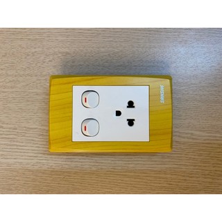 Mặt ổ cắm Sanshe âm tường