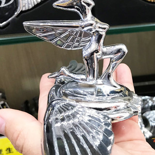 Logo dán capo mui xe hình con ngựa