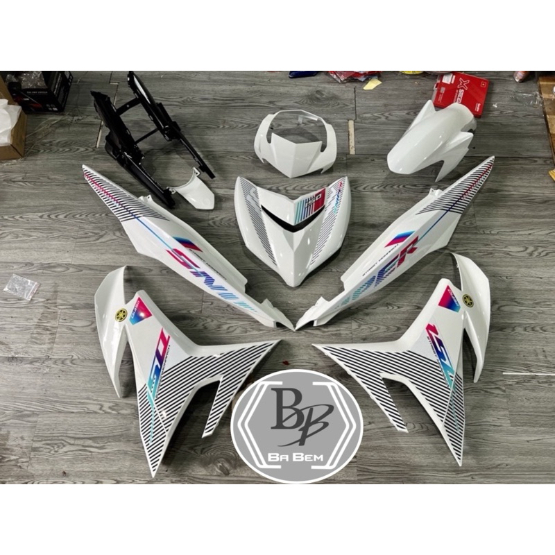 Dàn áo Exciter 150 trắng dán tem sẵn