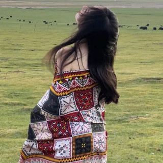 Khăn voan boho thổ cẩm đi biển