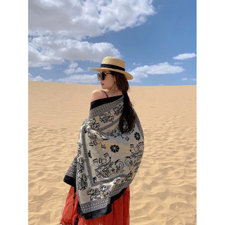 Khăn voan boho thổ cẩm đi biển