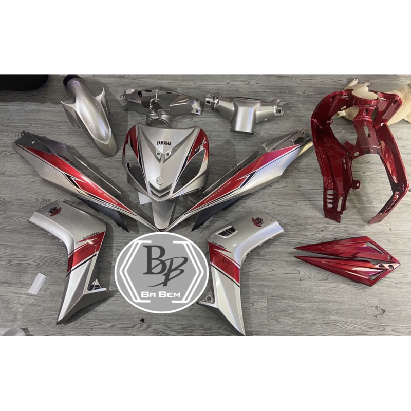 Dàn Áo Đỏ Bạc EX Nhỏ