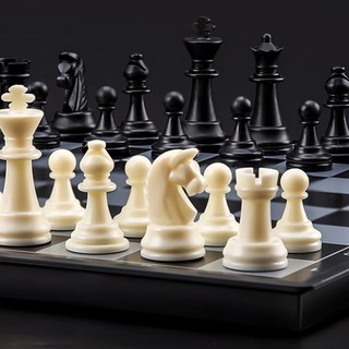 BỘ CỜ VUA NAM CHÂM, bộ cờ vua nam châm hít chặt lên bàn