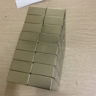nam châm Viên 20x10x2mm ( 45 Viên)