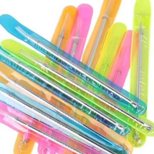 Vỉ 12 cây nặn mụn