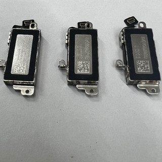 Cục Rung thay thế cho Iphone 11 pro