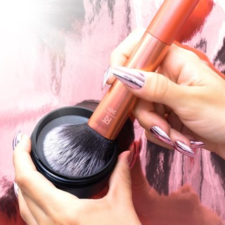Cọ Phấn Phủ Real Techniques By Sam & Nic Powder Brush Mẫu Mới
