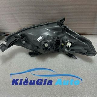 Đèn pha Toyota Innova 2012-2015