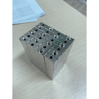 Nam châm viên đất hiếm 10x10x4 lỗ4mm, 15x10x5 lỗ 4mm, 15x15x5 2 lỗ vát, 20x10x5 lỗ 5mm, 30x10x5 lỗ 4mm, 40x12x4mm 2 lỗ