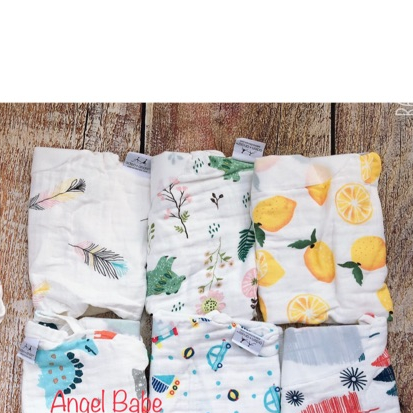 Ủ kén xô Aden Anais