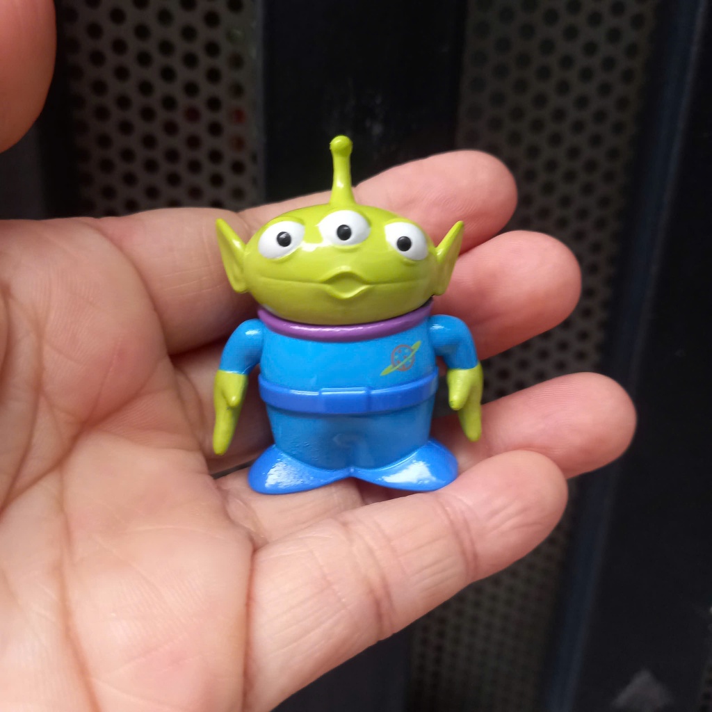 Mô hình nhân vật tomica không hộp, Toy Story Alien (xoay được 2 tay)