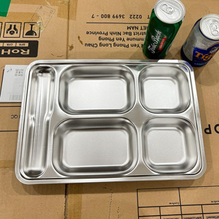 Khay cơm inox 304 sâu lòng 4 ngăn đũa có nắp (tặng kèm muỗng đũa)