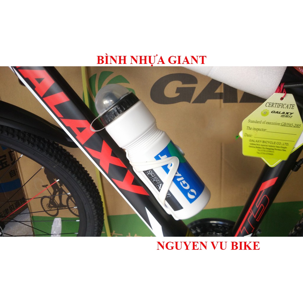 Bình nước xe đạp Giant, Shimano
