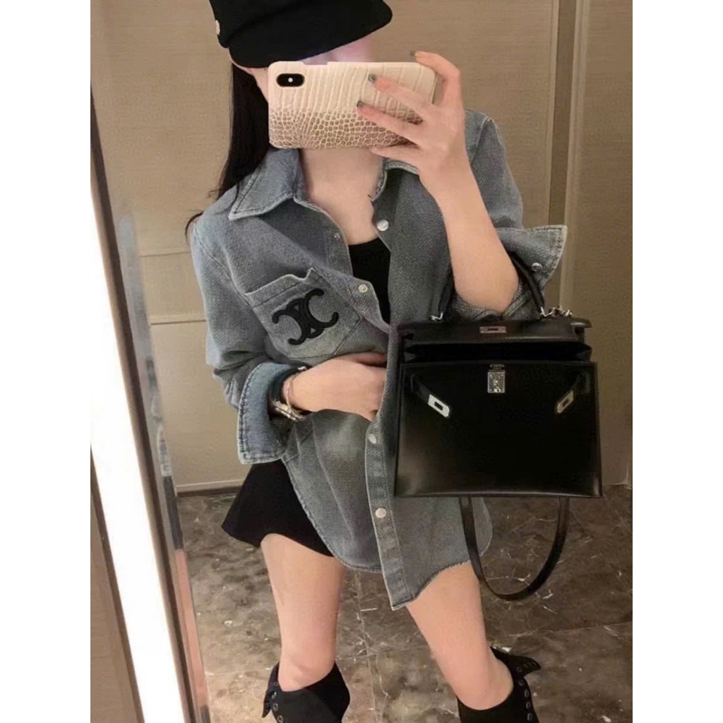 Áo sơ mi jean nữ thêu form rộng. Áo sơ mi denim thêu dáng rộng dấu quần dễ mặc dễ phối đồ (HC15)